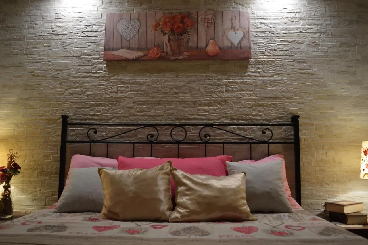 Bed & Breakfast B&B La Vita E Bella Aci Trezza Italy